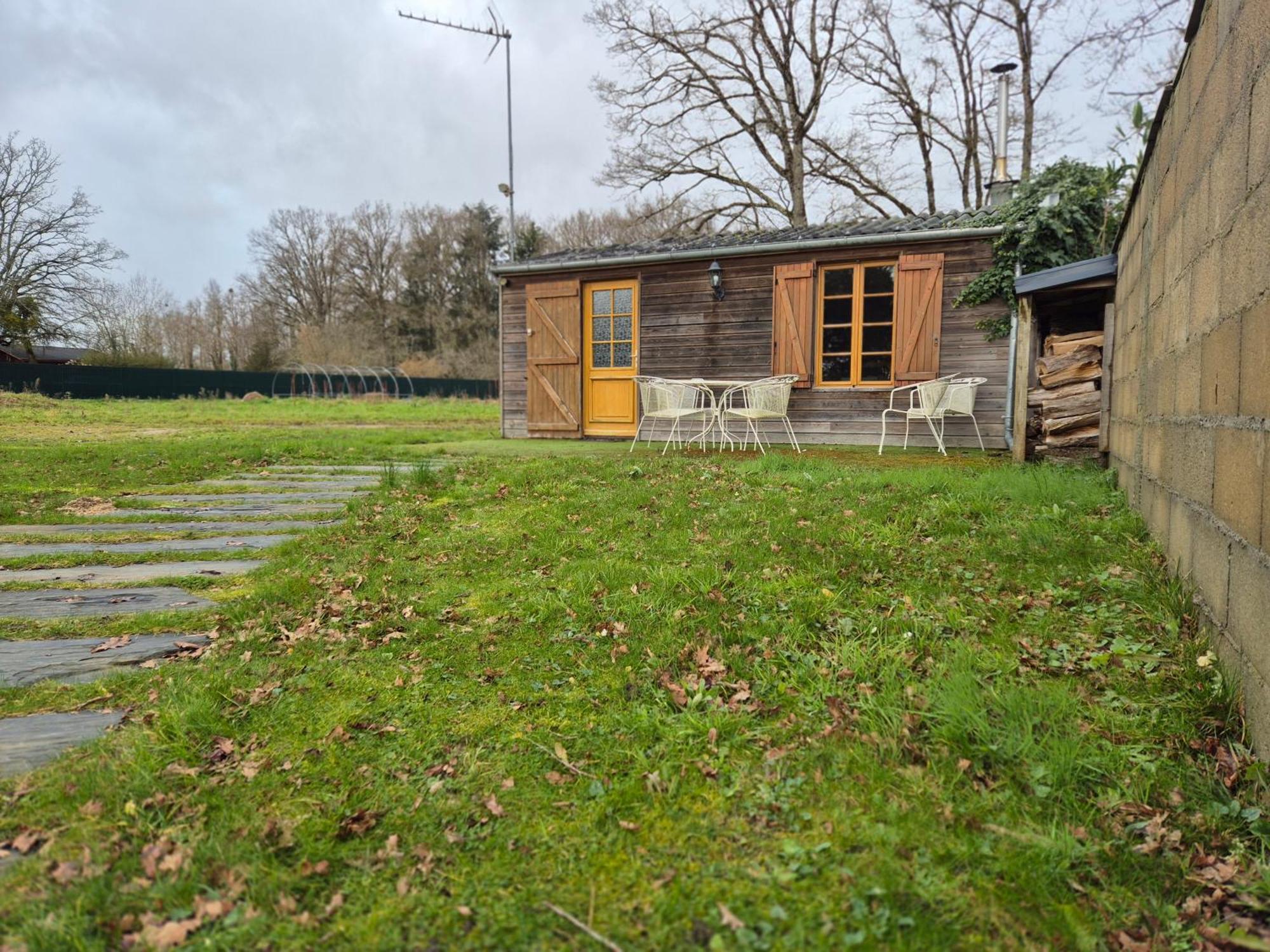 La Maison Dans Les Bois Soucelles المظهر الخارجي الصورة
